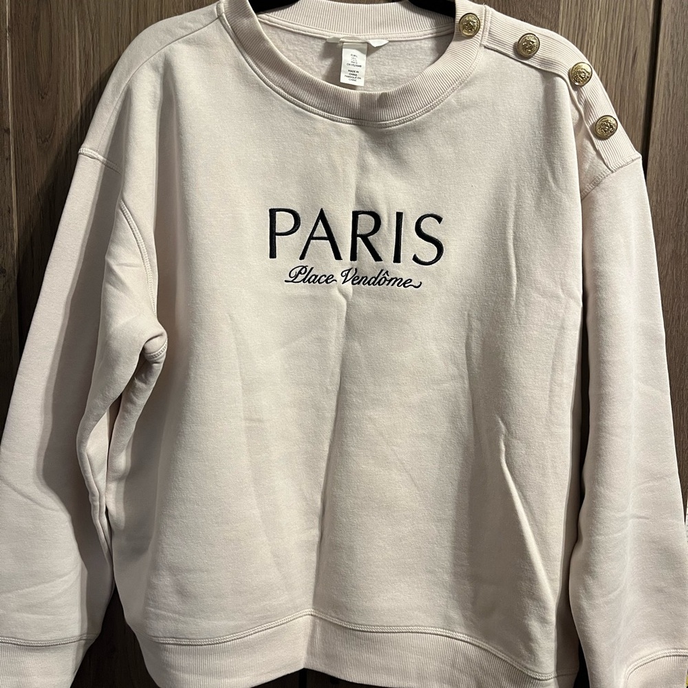 H&M women’s sweatshirt, large, never used